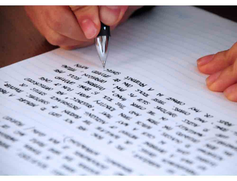 How to Paraphrase in IELTS Writing Task 2